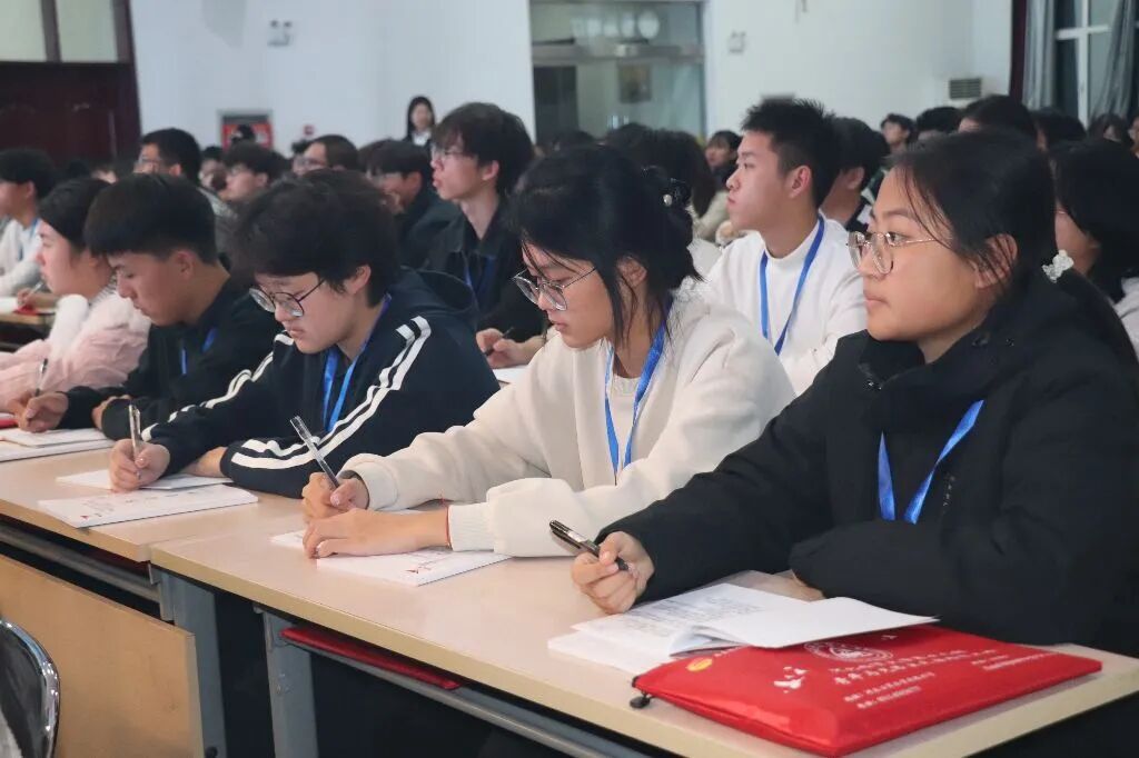 各美高梅体育app操作说明团委书记及